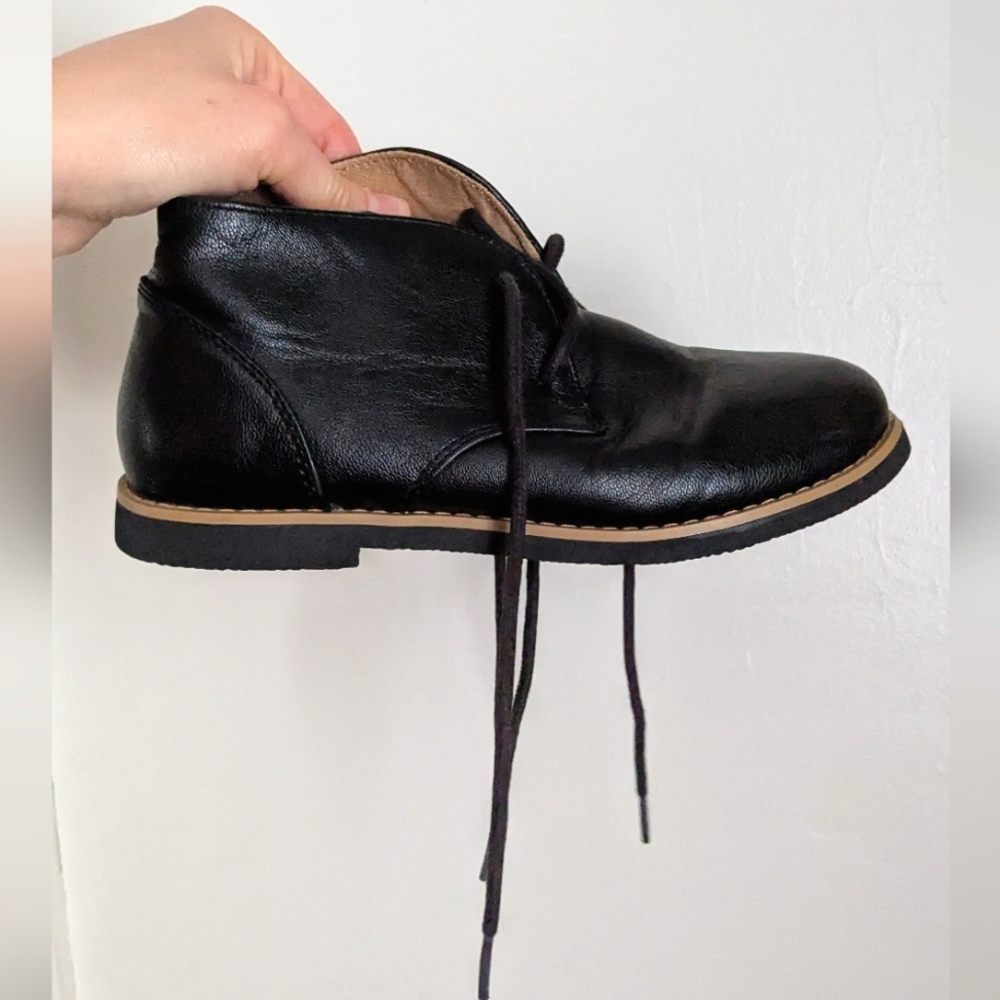 Perry Ellis America Chase Chukka Black Ankle Boots